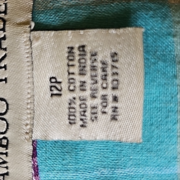 Bamboo Traders' true patchwork skirt. Size 12P.  2 pockets. One button m… - Picture 10 of 11